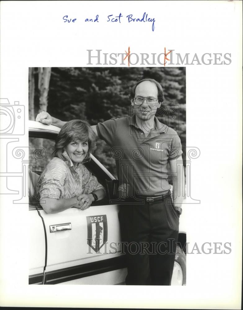 1988 Press Photo Sue and Scott Bradley with Spokane Olympia Road Cycling - Historic Images