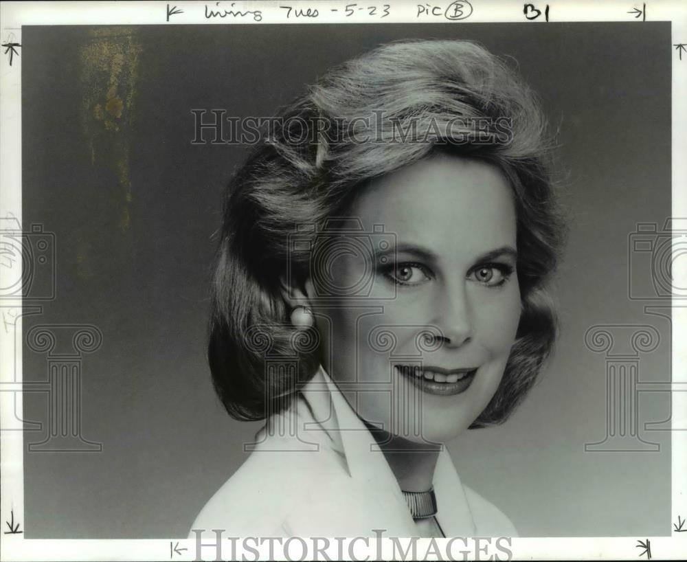 1989 Press Photo Mary Alice Williams CNN Vice President and Anchor  - orb01857 - Historic Images