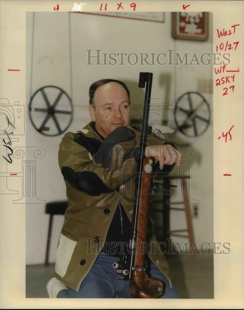 1994 Press Photo Donald Williams Holding Gun - orb02396 - Historic Images