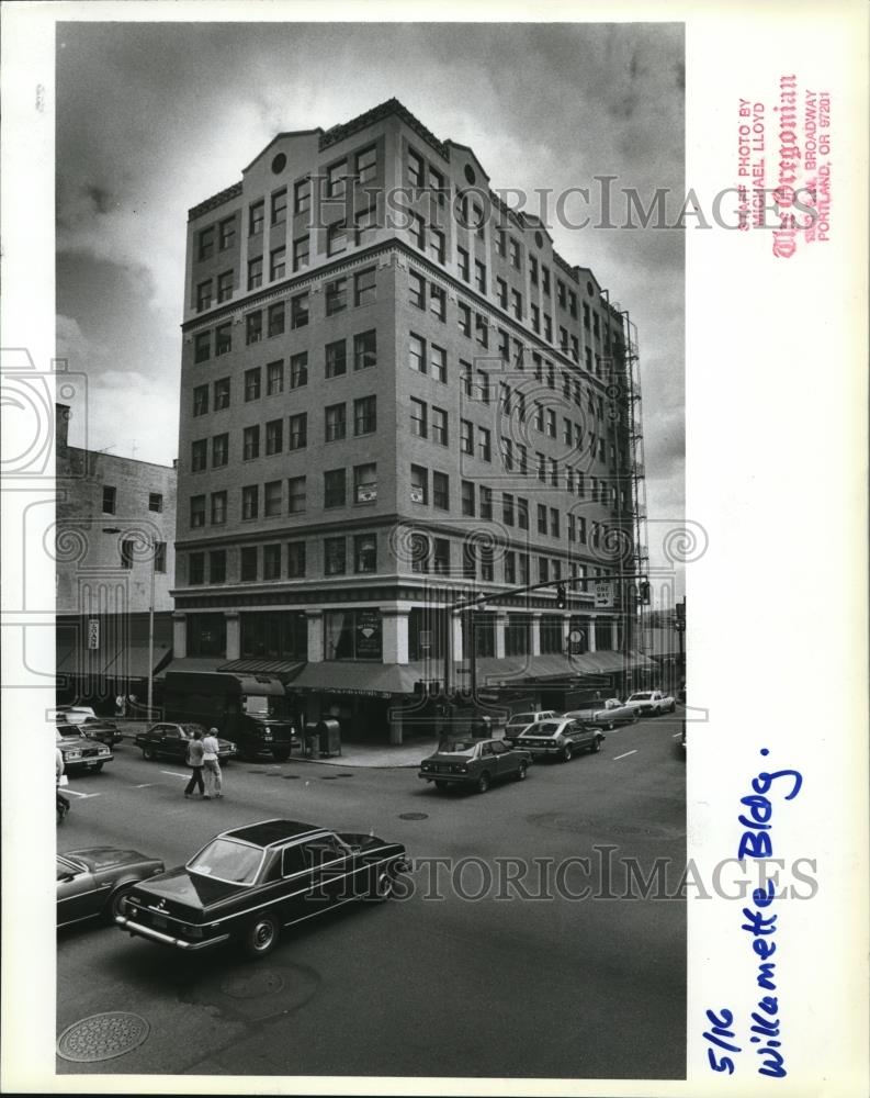 1984 Press Photo Willamette Building on SW Third avenue sold to Melvin Mark - Historic Images