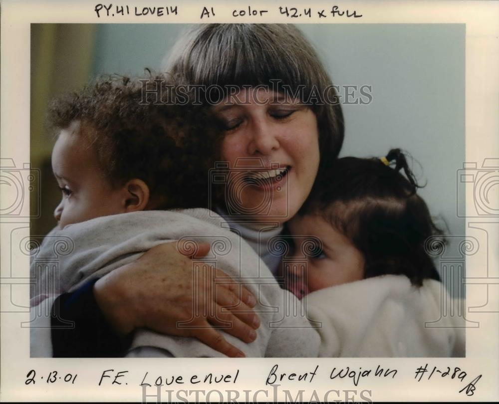 2001 Press Photo Child Care - orb05578 - Historic Images