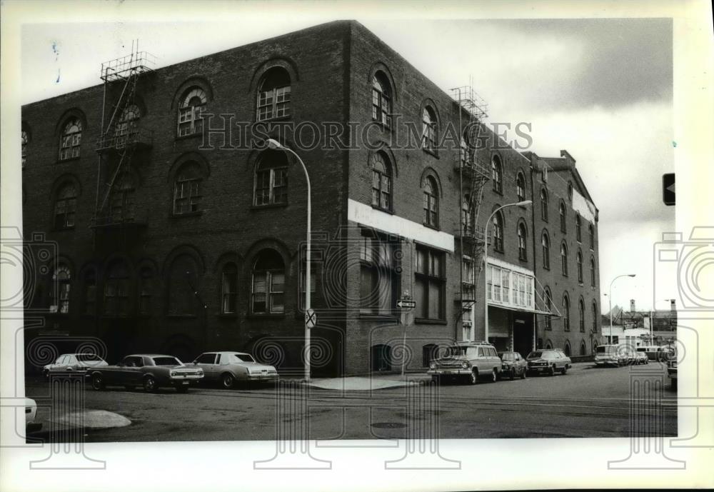 1982 Press Photo Pacific Biscuit Building Portland Cracker Factory - orb05894 - Historic Images