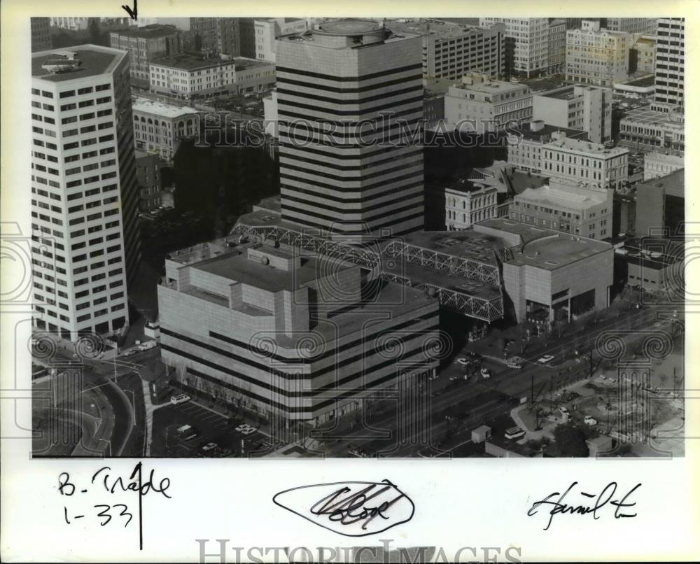 1988 Press Photo The Oregon Trade &amp; Marketing Center Building - orb07254 - Historic Images