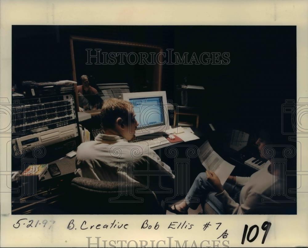 1997 Press Photo Computer Creative Media Development - orb08433 - Historic Images