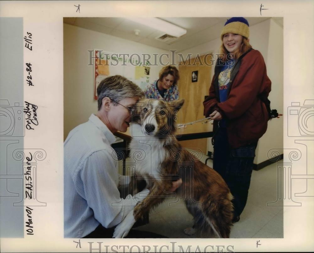 2001 Press Photo Dog - orb10202 - Historic Images