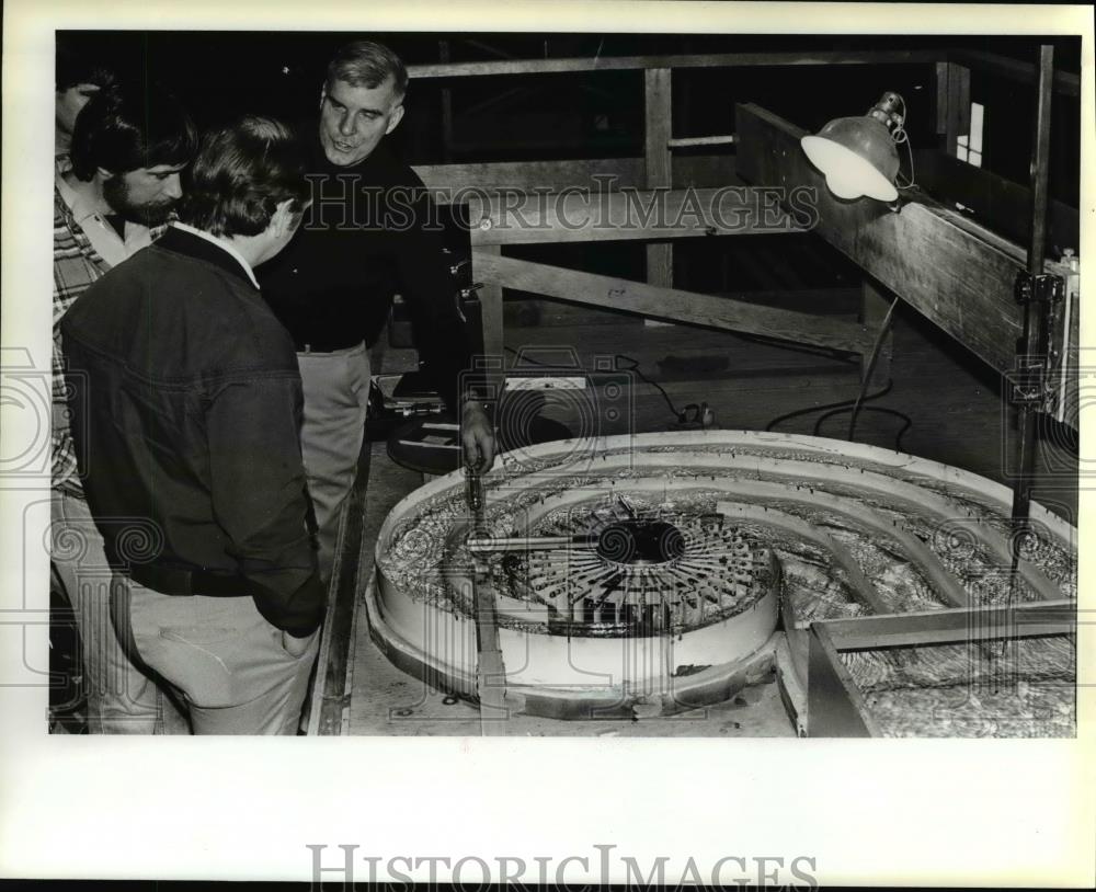 1991 Press Photo Norqueat with dropower gen. at hydraulic laboratory - orb11533 - Historic Images