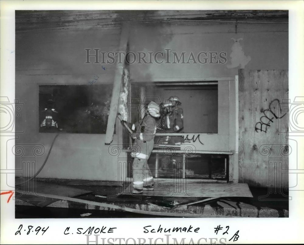 1994 Press Photo Minor Fire In Portland, Lots Of Smoke - orb16292 - Historic Images