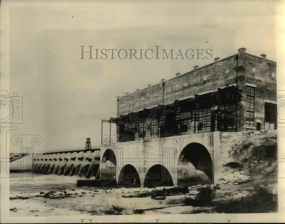 1934 Press Photo Power Plant on the Banks of the Flint River in Georgia. - Historic Images