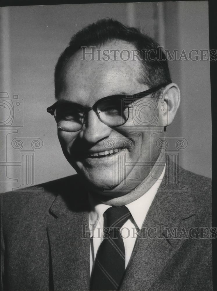 1958 Press Photo Football&#39;s Jack Curtice is all smiles - sps00944 - Historic Images