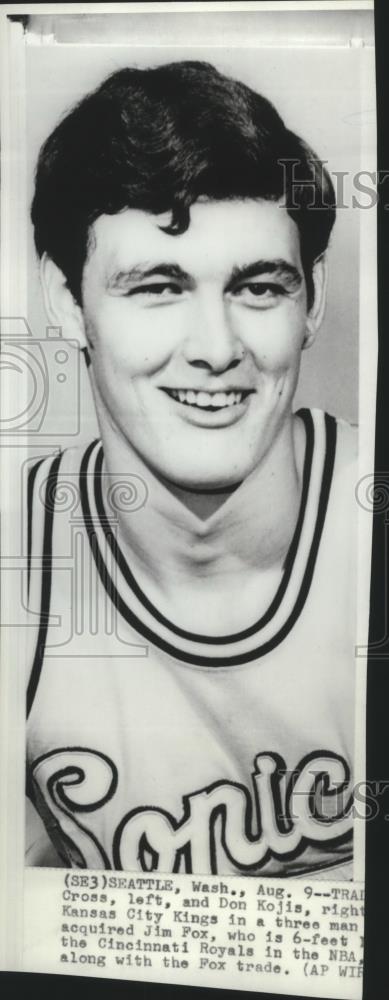 1972 Press Photo Basketball star Peter Cross is all smiles - sps01338 - Historic Images