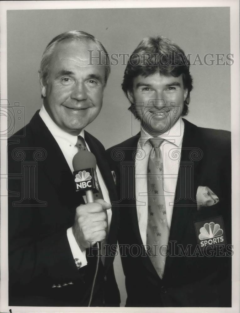 1990 Press Photo Veteran sportscaster Dick Enberg &amp; Tennis legend Jimmy Connors - Historic Images