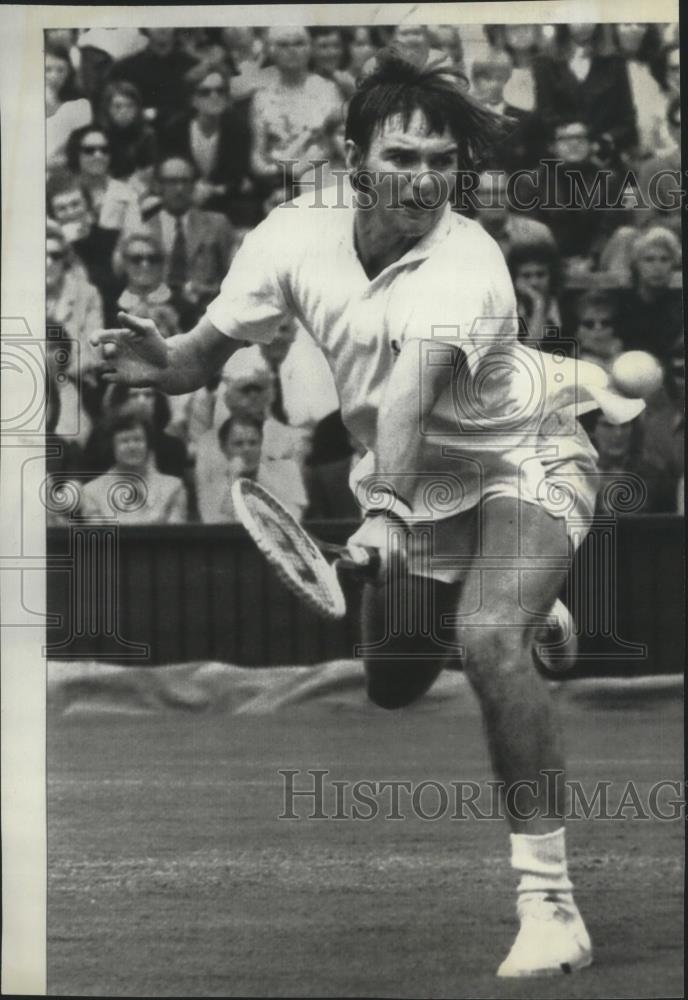 1973 Press Photo Tennis player, Jimmy Connors in action - sps01347 - Historic Images