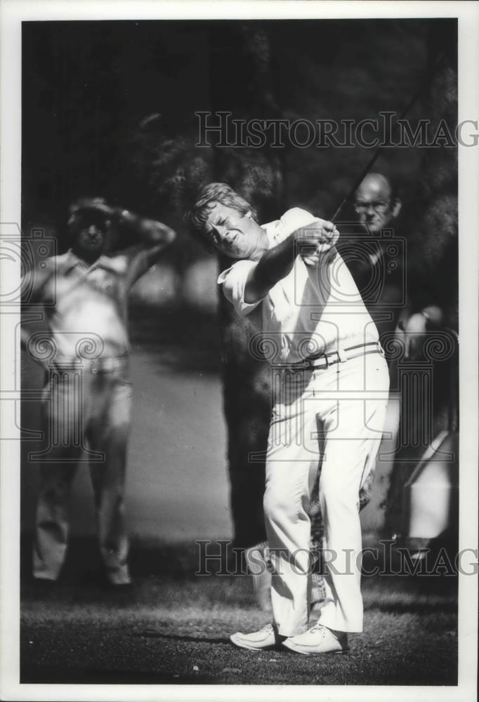 1979 Press Photo Golfer Gary Floan practices his swing - sps01699 - Historic Images