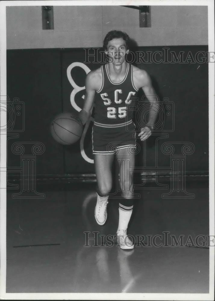 1974 Press Photo SCC basketball player, Kirk Burgess - sps01852 - Historic Images