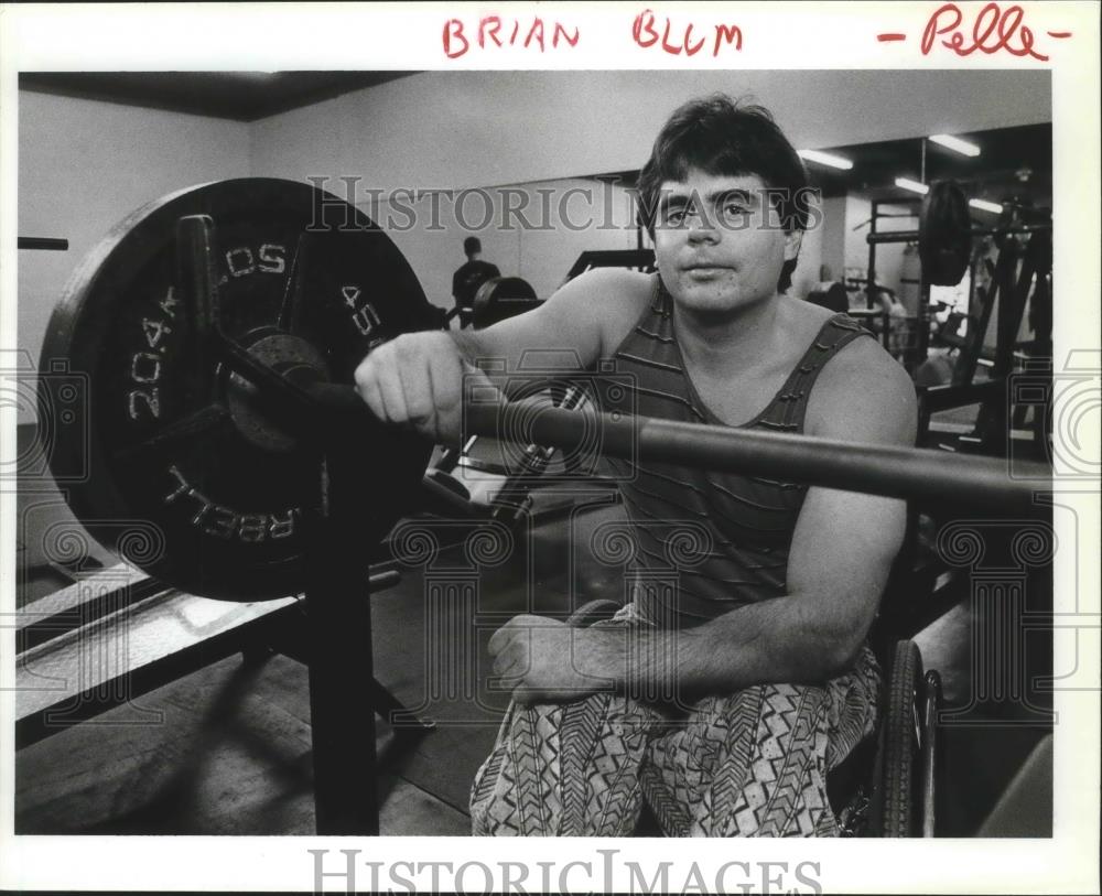 1992 Press Photo Weight lifter, Brian Blum, lifts his way to world championships - Historic Images