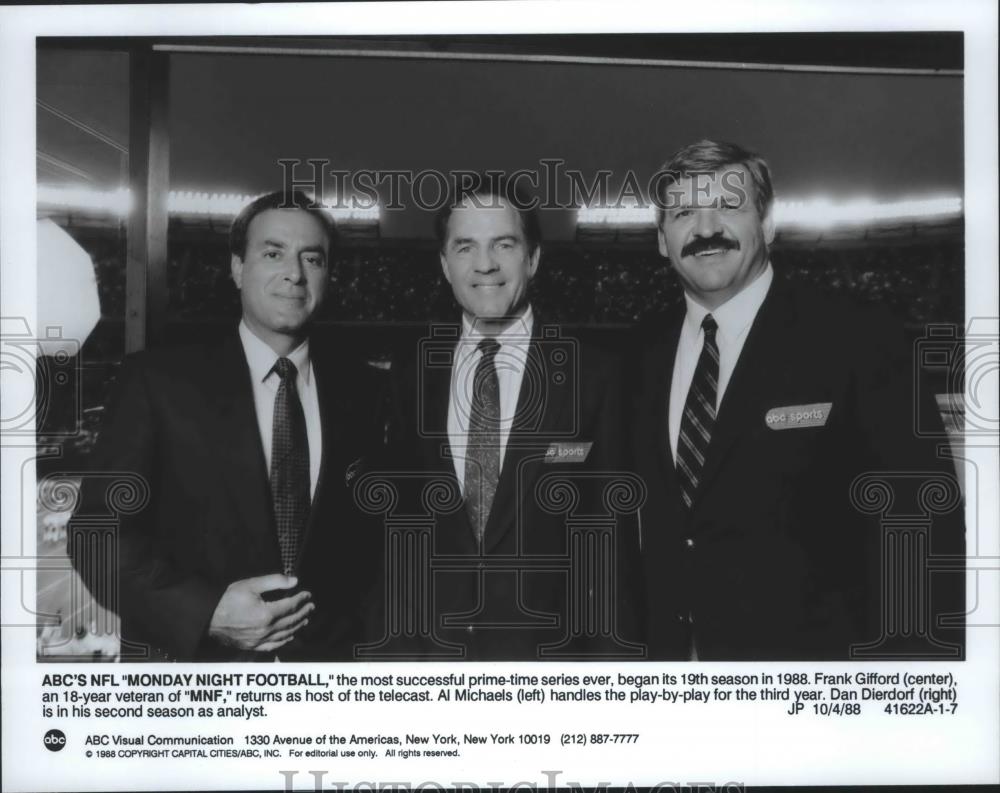 1988 Press Photo Frank Gifford, Al Michaels &amp; Ex-football player, Dan Dierdorf - Historic Images