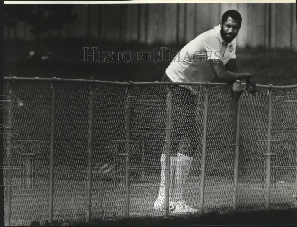 1983 Press Photo Seattle Supersonics basketball player, James Donaldson - Historic Images