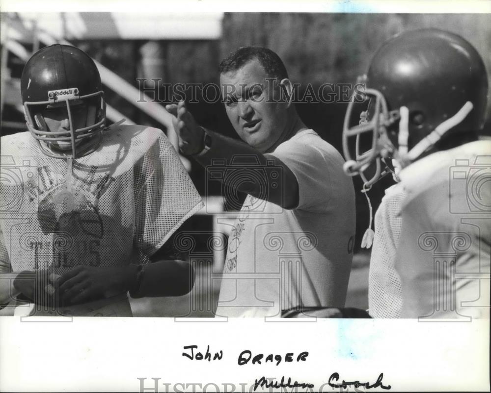 1983 Press Photo John Drager-Mullan High School Football Directing Players - Historic Images