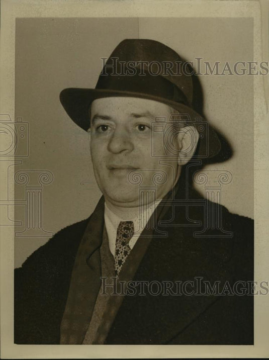 1939 Press Photo New York George Spector pleads not guilty to indictment NYC - Historic Images
