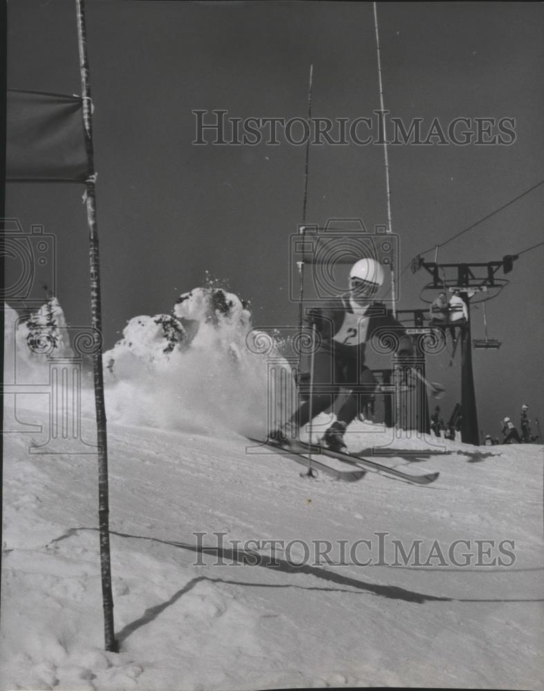 1964 Press Photo Champion skiier, Tammy Dix of Spokane - sps02507 - Historic Images