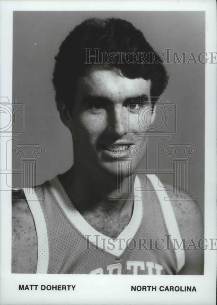 1984 Press Photo Matt Doherty-North Carolina College Basketball Player Smiles - Historic Images