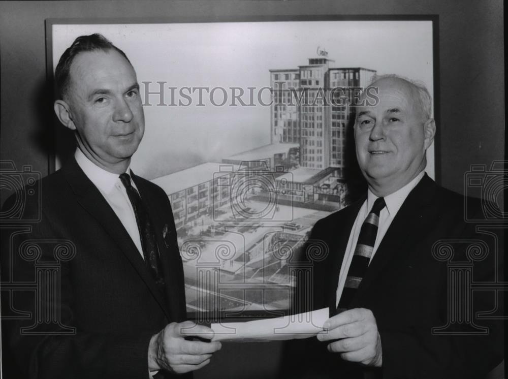 1967 Press Photo C Sidney Piper and Emmett Talkington Exchange Club president - Historic Images