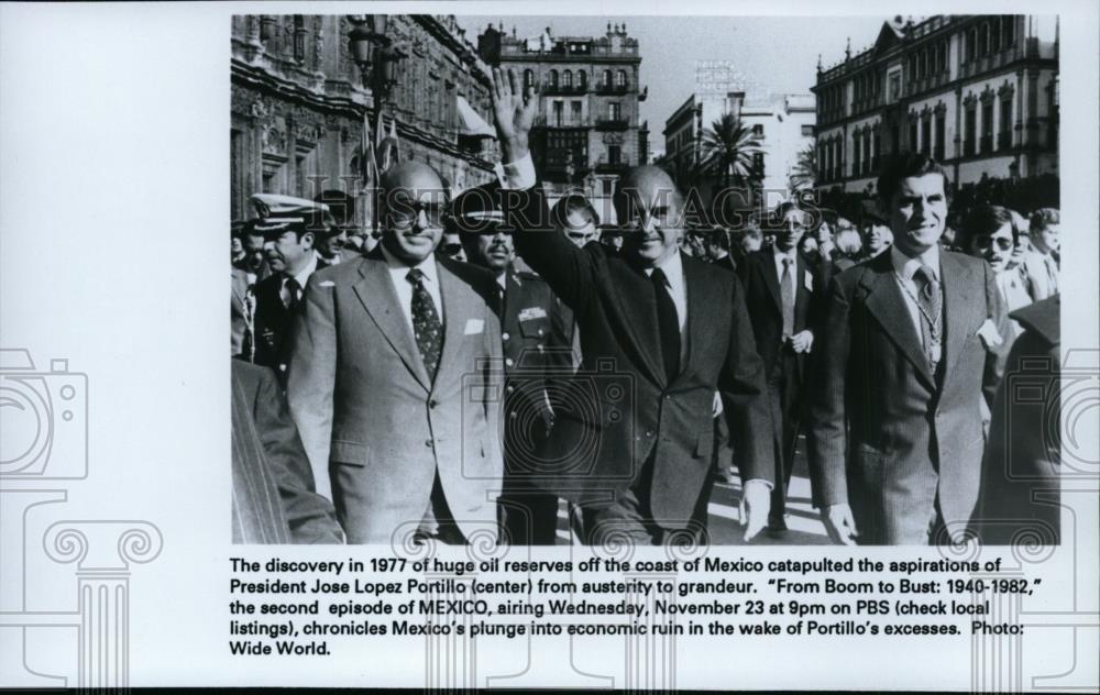 1977 Press Photo President Jose Lopez Portillo of Mexico - spa16037 - Historic Images