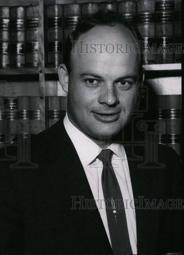 1957 Press Photo Justin Quackenbush, Spokane count deputy prosecuting
