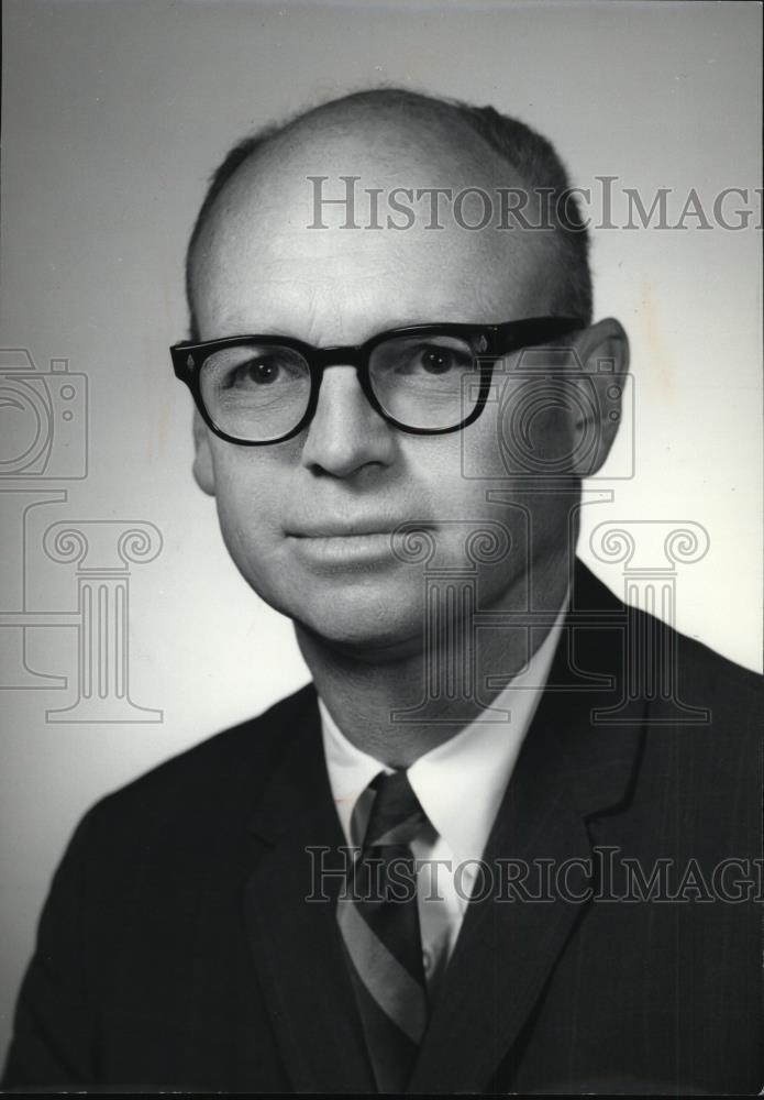1970 Press Photo John M. Shipley, VP-Fred's James/ McGC - spa18058 - Historic Images