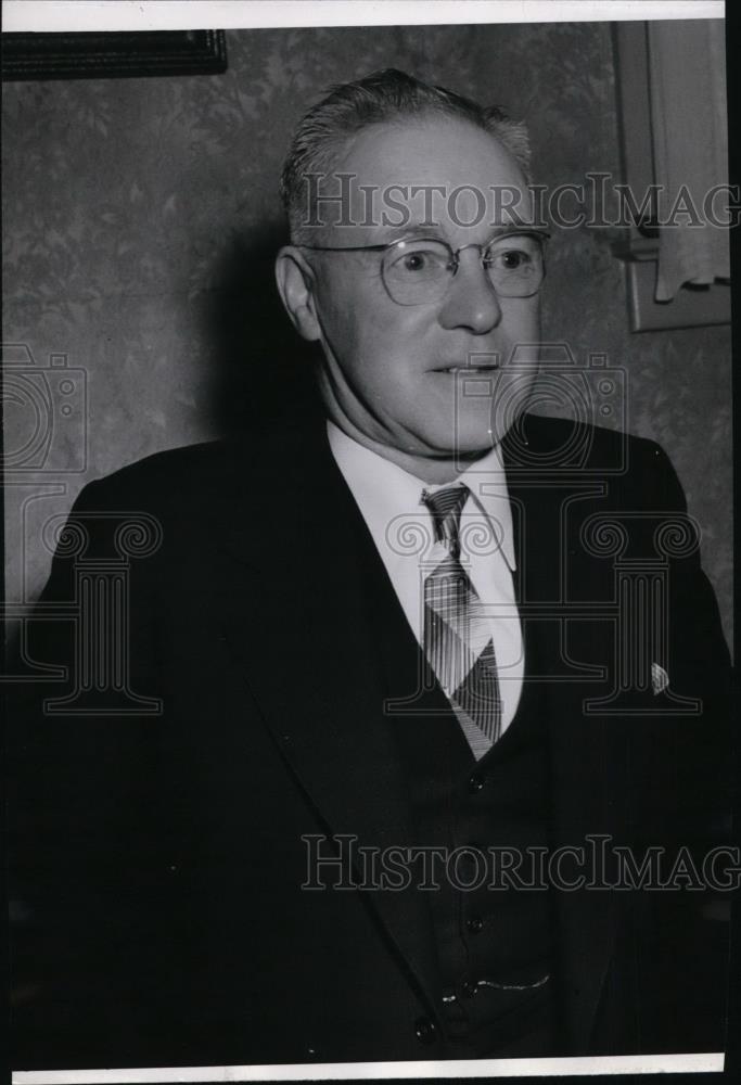 1942 Press Photo Alex Lowe. - spa18184 - Historic Images