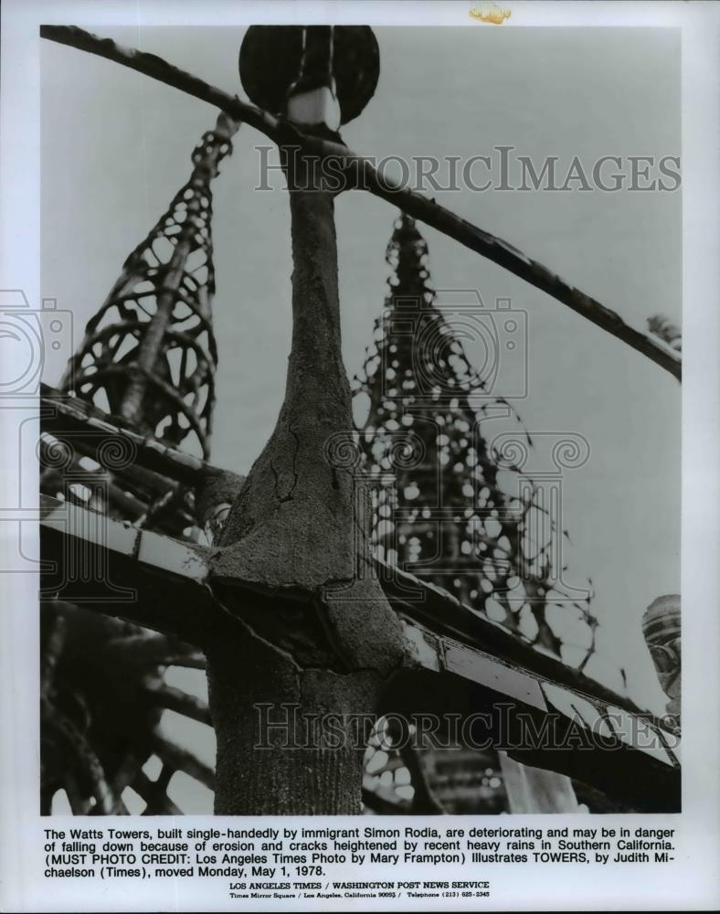 1978 Press Photo General view of The Watts Tower in Los Angeles California - Historic Images