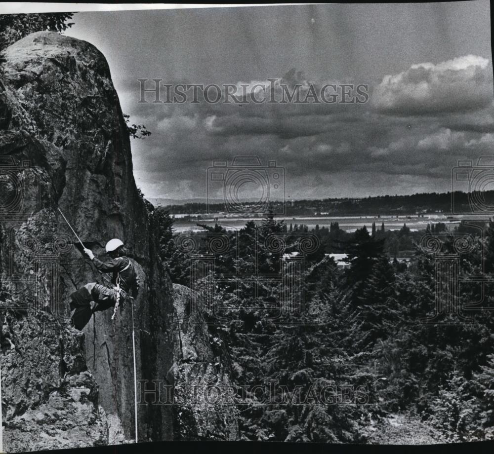 1977 Press Photo Dave Bullock- Explorer Post 631 president - orb65455 - Historic Images