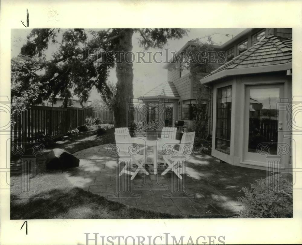 1985 Press Photo Home Street of Dreams - orb77777 - Historic Images