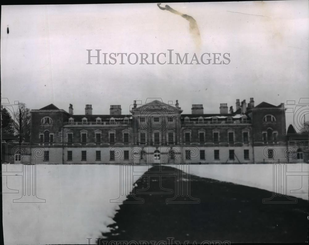 1956 Press Photo Woburn Abbey in Bedfordshire, England - spa06908 - Historic Images
