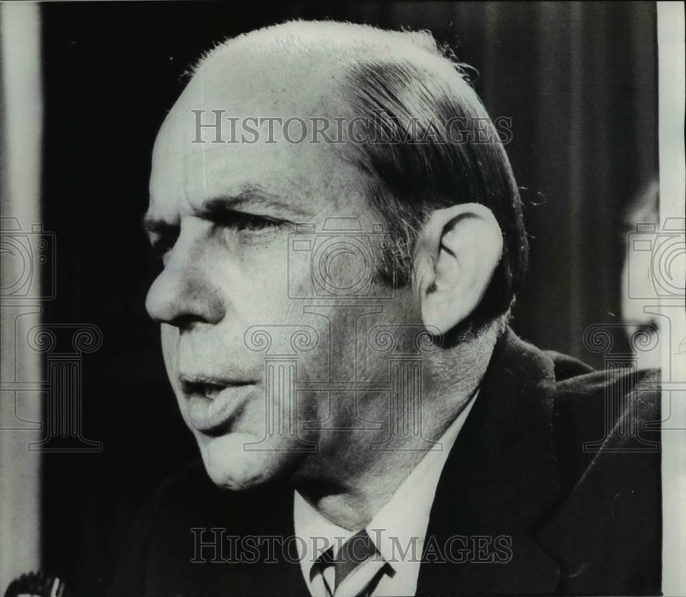 Press Photo James D. Hodgson, Unites States Secretary of Labor - spa09831 - Historic Images