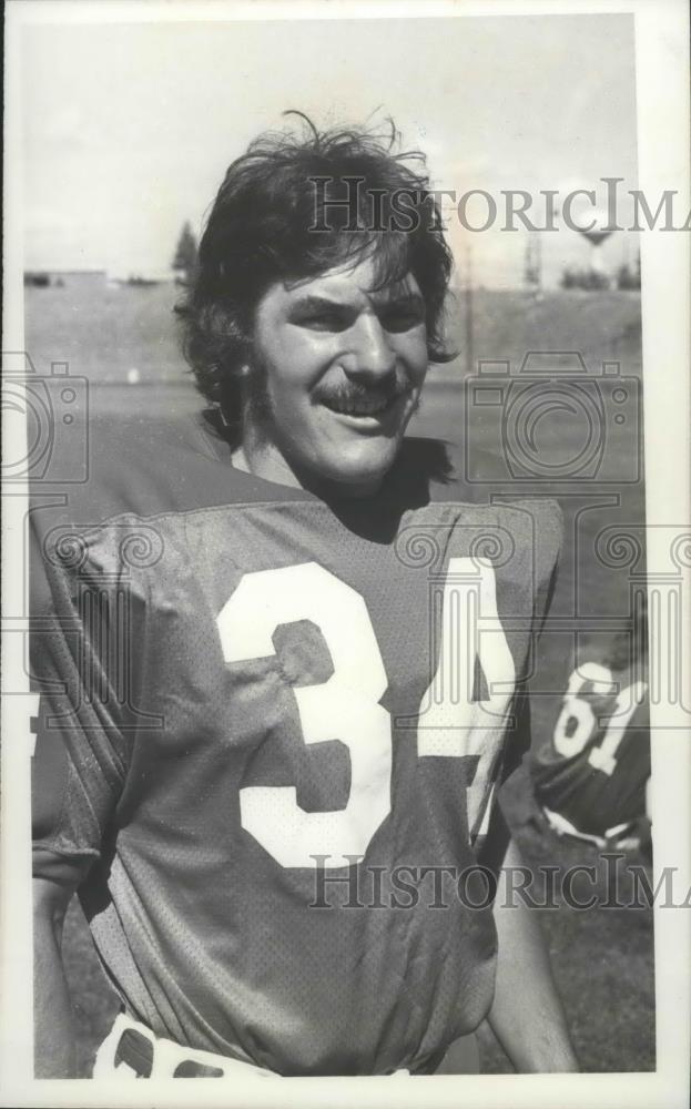 1977 Press Photo Football player, Jim Fisk - sps02850 - Historic Images