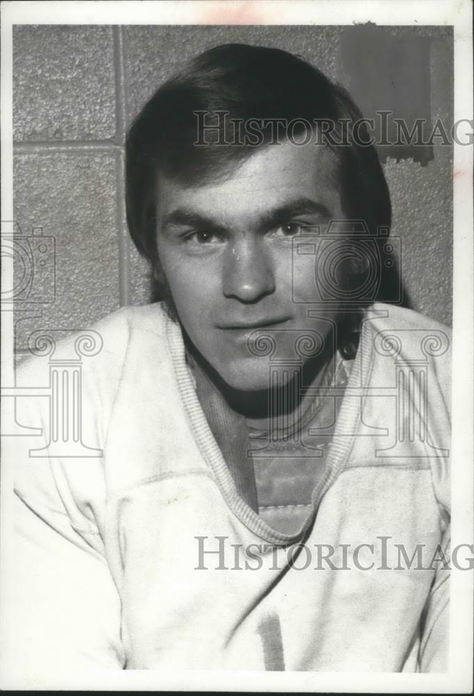 1972 Press Photo Hockey Goalie Dave Cox - sps03439 - Historic Images