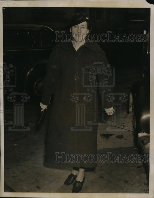 1939 Press Photo New York Marie Hite Burckhalter arraigned aiding suicide NYC - Historic Images
