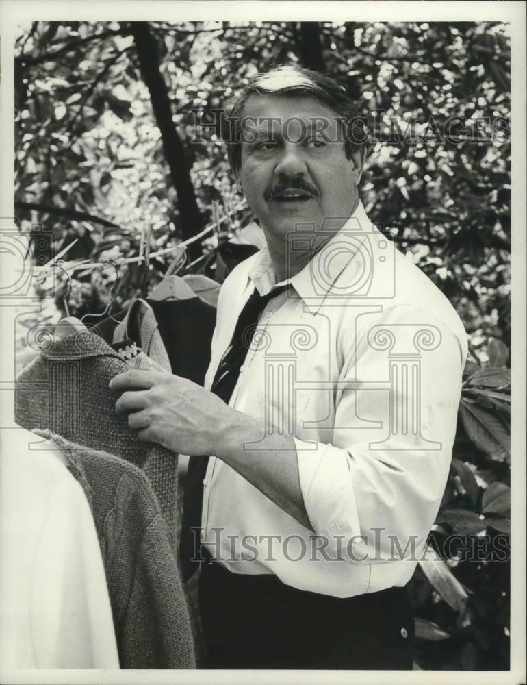 1982 Press Photo Former Detroit Lions football star, Alex Karras - sps03478 - Historic Images