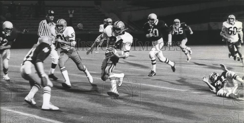 1978 Press Photo G-Prep vs. University High school football action - sps03121 - Historic Images