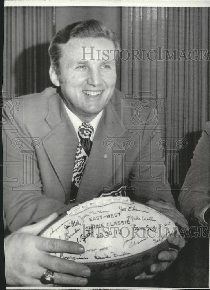 1973 Press Photo University of South Carolina football coach, Paul Dietzel - Historic Images