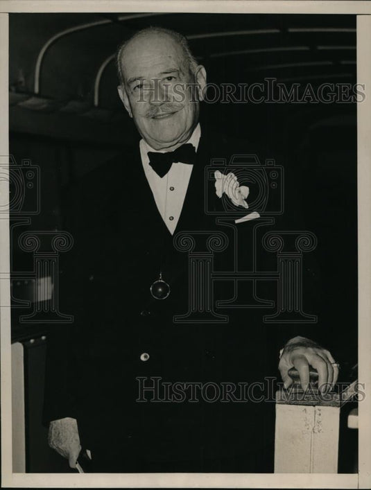 1939 Press Photo New York Jules Bache, International Banker NYC - neny07877 - Historic Images