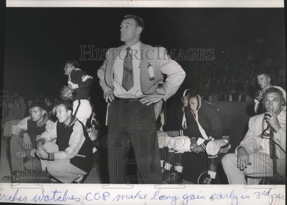 1954 Press Photo Al Kircher-Football Coach Watches Players on the Grid Iron - Historic Images