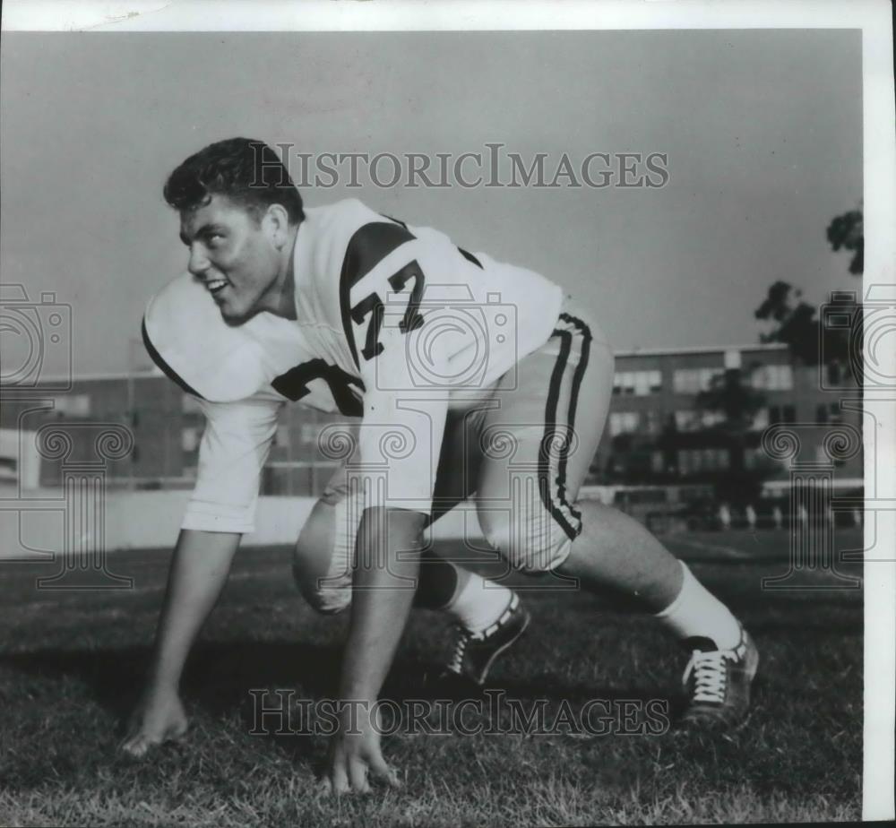 1967 Press Photo Ron Yary-South Carolina Football Player Readies Rush - sps02948 - Historic Images