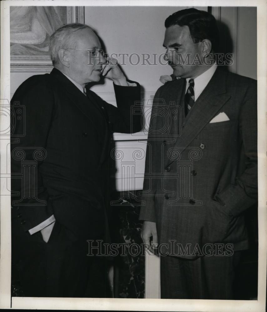 1943 Press Photo New York Alf M Landon &amp; Gov Thomas Dewey Discuss Events NYC - Historic Images