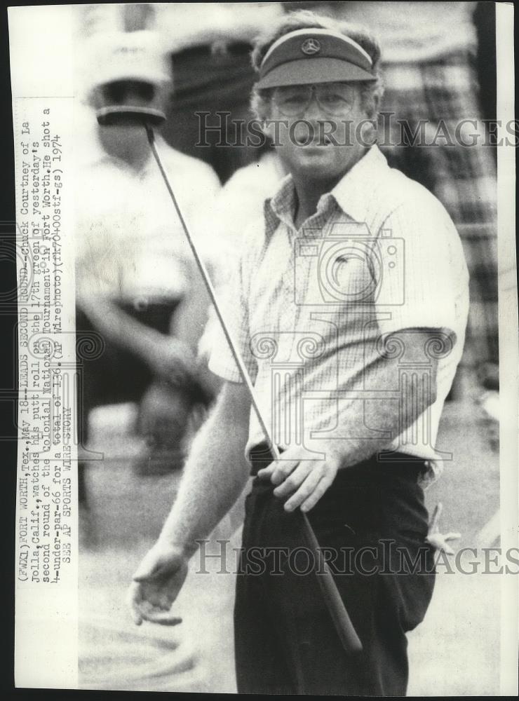 1974 Press Photo Golfer Chuck Courtney leads Colonial National Tournament - Historic Images