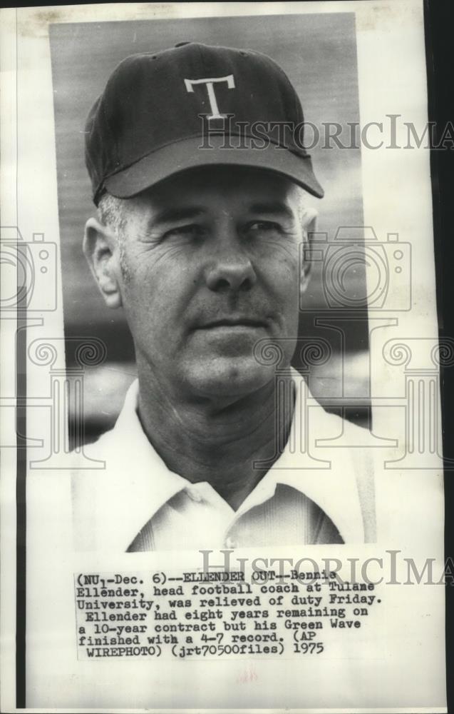 1975 Press Photo Bennie Ellender, head football coach at Tulane University - Historic Images