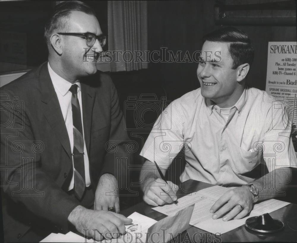 1967 Press Photo Baseball player, Jim Barbieri - sps03157 - Historic Images