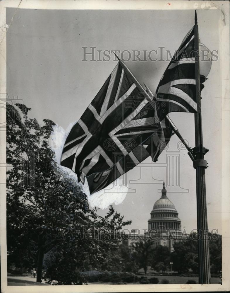 1939 Press Photo British Union Jack Flags for Royal Visit in Washington, D.C. - Historic Images