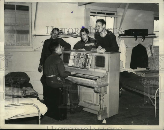 1934 Press Photo Group Training for Great Northwest Territory, Fort Devens - Historic Images
